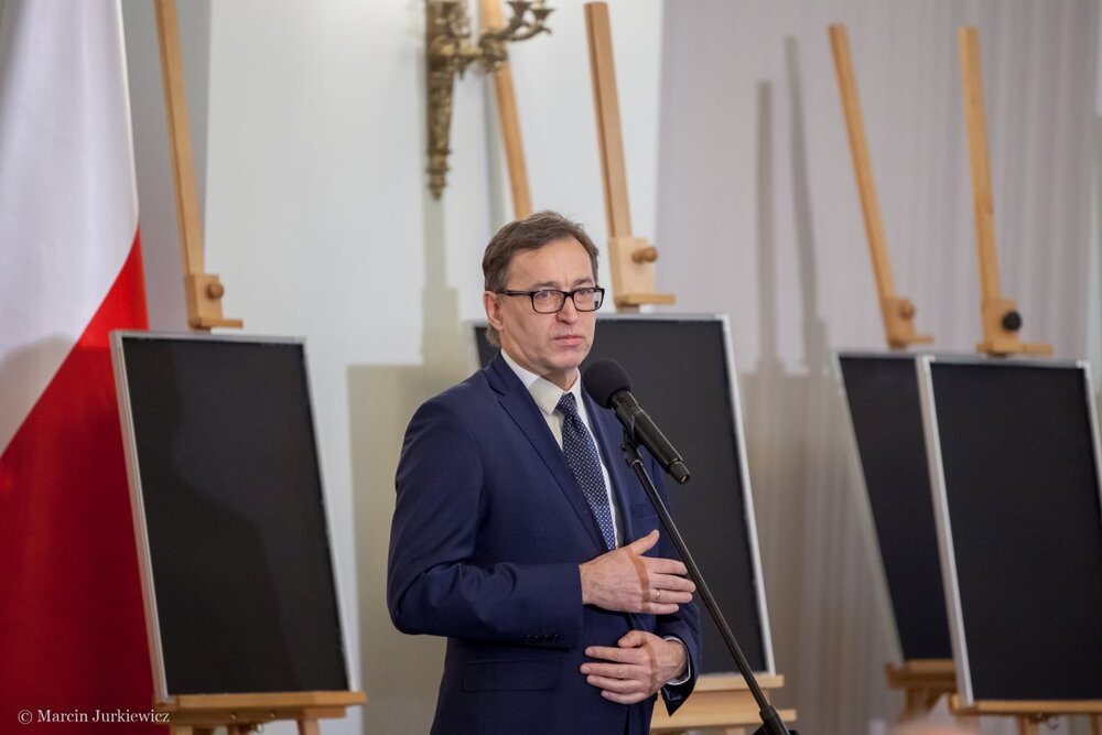 Wręczenie not identyfikacyjnych - Warszawa 01.02.2018. Fot. Marcin Jurkiewicz (IPN)