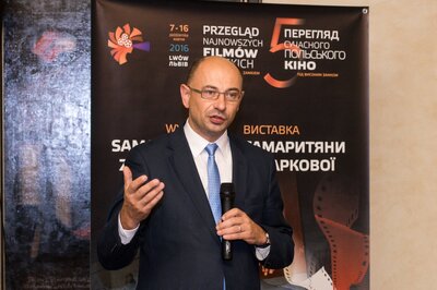 Dr Mateusz Szpytma, wiceprezes IPN, podczas otwarcia wystawy „Samarytanie z Markowej” – Lwów, 12 października 2016