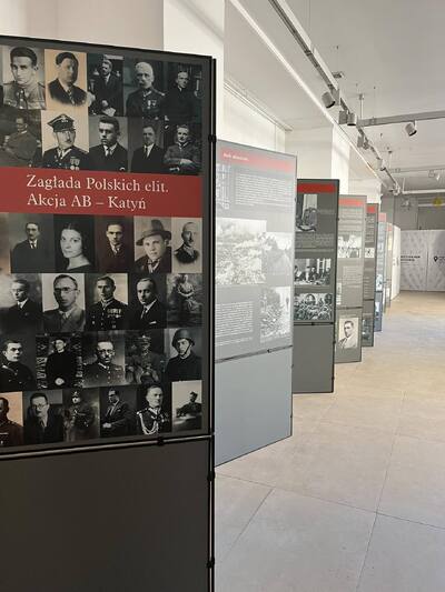 Wystawa „Zagłada polskich elit. Akcja AB - Katyń” – Warszawa. Fot. Marta Tatarczuk (IPN)