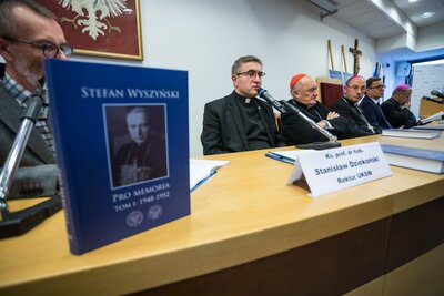 Konferencja prasowa na temat rozpoczęcia serii wydawniczej „Zapiski »Pro memoria« prymasa Stefana Wyszyńskiego” – Warszawa, 28 listopada 2017