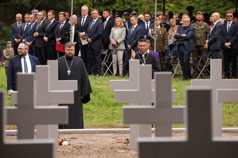 The opening of the IPN-funded cemetery and the commemorations of the victims of Fort III in Pomiechówek