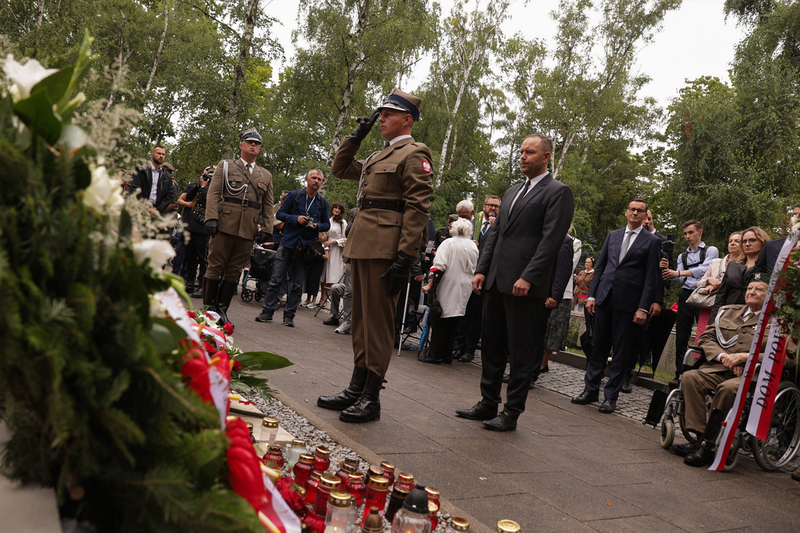 Commemorating the 79th anniversary of the outbreak of the Warsaw Uprising