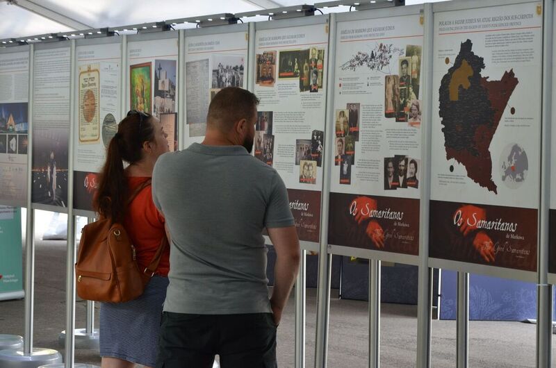 The IPN ”Good Samaritans from Markowa” exhibition presented during World Youth Day in Lisbon, photo:Cezary Pałka (IPN)