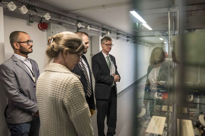 US Deputy Chief of Mission, Daniel Lawton visits the IPN Archive, Warsaw 7 August 2023; Photo: Katarzyna Adamów IPN