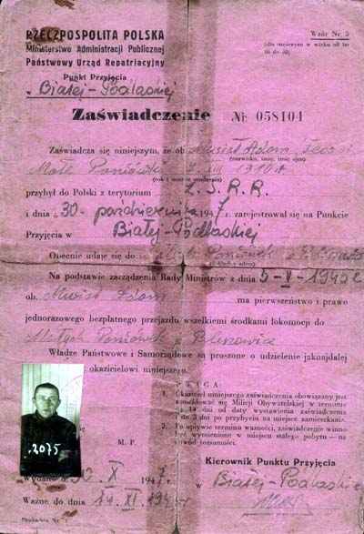 Certificate of National Repatriation Office regarding homecoming of one of the deported persons. The document belongs to Mr. Antoni Musioł.