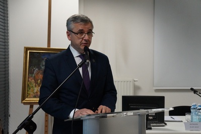 Powitanie uczestników konferencji  – dr Andrzej Sznajder, dyrektor Oddziału IPN w Katowicach.