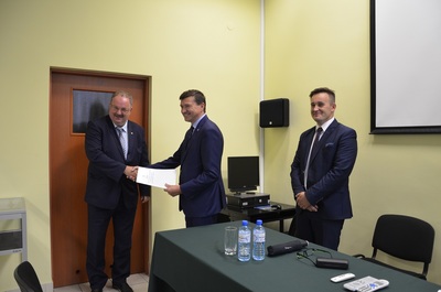 Wicewojewoda Podkarpacki Piotr Pilch otrzymał akt powołania na członka Komitetu Ochrony Pamięci Walk i Męczeństwa