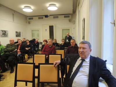Konsul Marian Orlikowski podczas spotkania dziennikarzy. Fot. K.Gajda-Bator