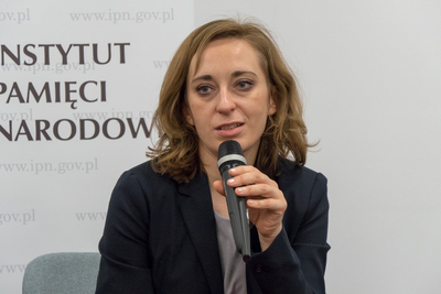 Dr Katarzyna Uczkiewicz (Ośrodek "Pamięć i Przyszłość") - moderatorka dyskusji