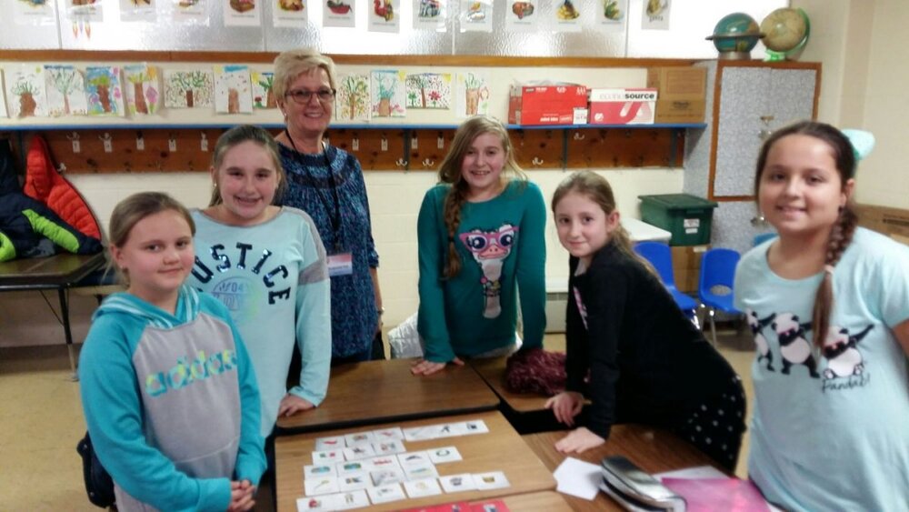 Warsztaty o polskich symbolach narodowych w szkole im. A. Mickiewicza w Chicago – 16 stycznia 2018