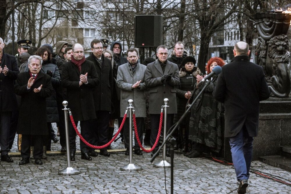 Uroczystości pod pomnikiem Bohaterów Getta w Warszawie – 29 stycznia 2018. Fot. Sławomir Kasper (IPN)