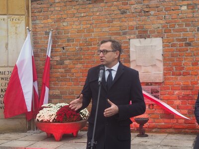 Przemawia Prezes IPN dr Jarosław Szarek (fot. B. Nowak, BUWiM IPN)