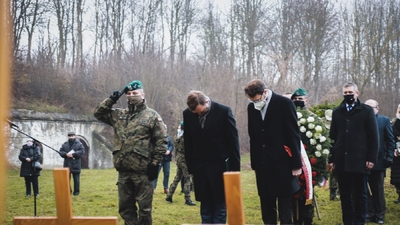 Trzecia ceremonia pogrzebowa ofiar niemieckich zbrodni – Pomiechówek, 17 grudnia 2020 fot. MN/BUWiM