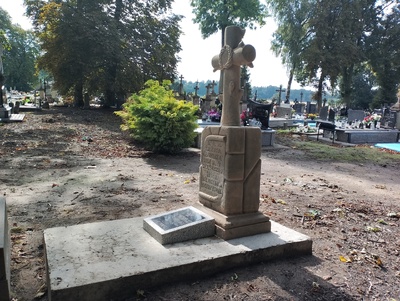 Pomnik po remoncie - fot. Sylwia Kostyra OBUWiM w Lublinie