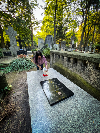 Odsłonięcie pomnika upamiętniającego Andrzeja Baja – fot. MN/BUWiM
